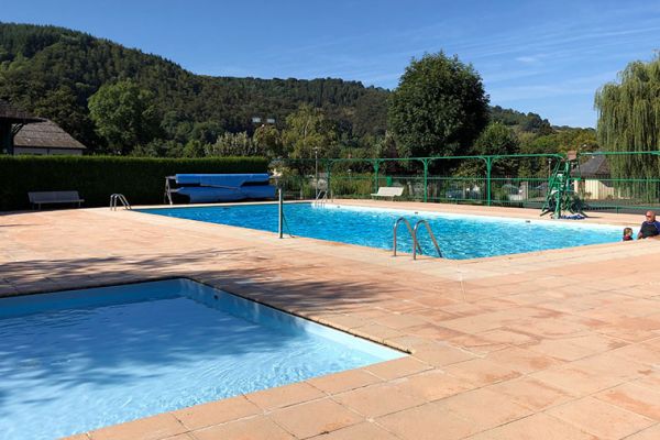 Piscine Saint-Martin-Valmeroux